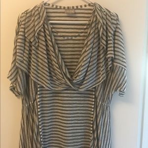 Niche sheer burnout v-neck blouse raw edge and hem